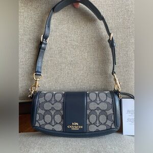 NWT！COACH ANDREA SMALL SHOULDER BAG IN SIGNATURE JACQUARD（CU985）for holiday gift